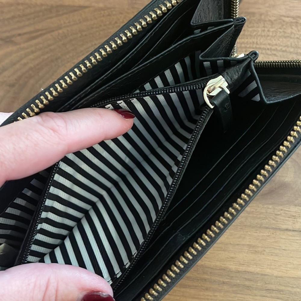 Kate spade black leather cobble hill Lacey zip around wallet - Picture 5 of 9